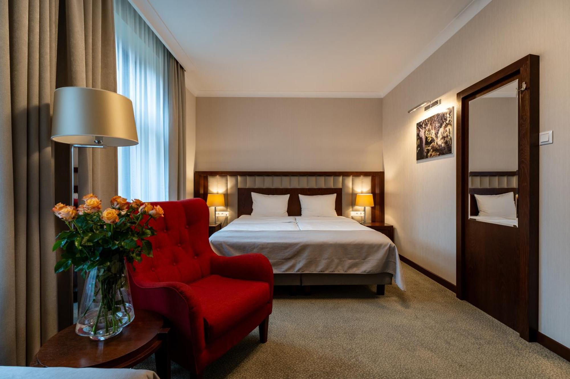 Grand Sal Hotel เวียลิชกา ภายนอก รูปภาพ