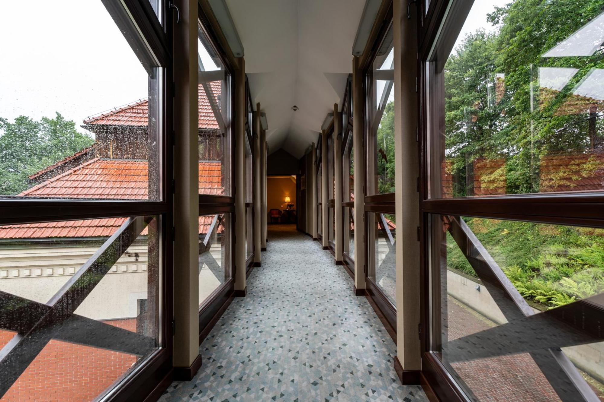 Grand Sal Hotel เวียลิชกา ภายนอก รูปภาพ