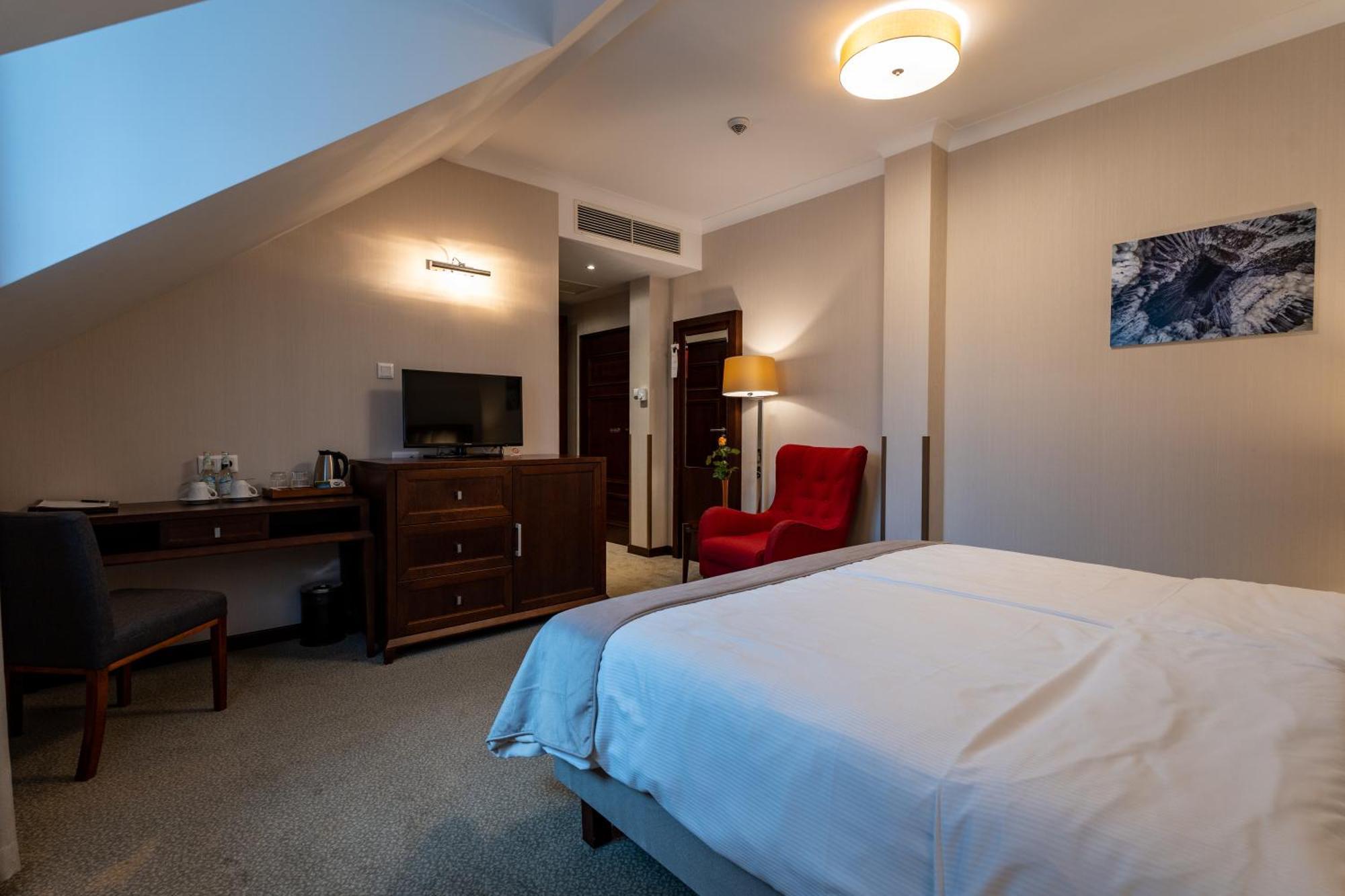 Grand Sal Hotel เวียลิชกา ภายนอก รูปภาพ